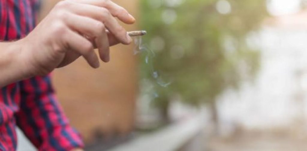Uso recreativo de drogas: o Limite entre o uso Social e a Dependência 7 ae0130e44c38a13f35e339b9d5ea0ef8